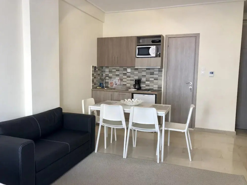 InCity Deluxe Studio 4