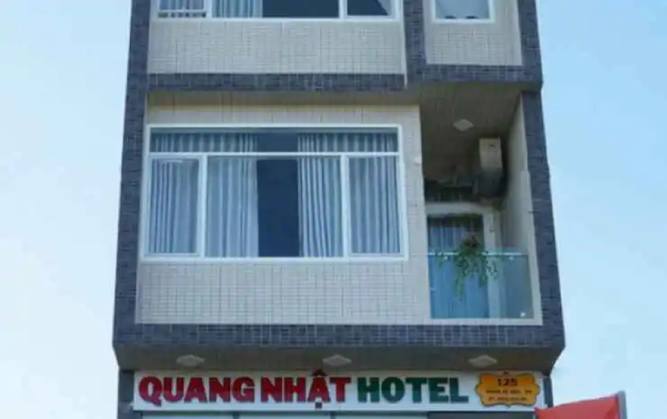 Quang Nhat Hotel