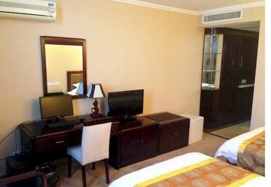 Huaya International Hotel