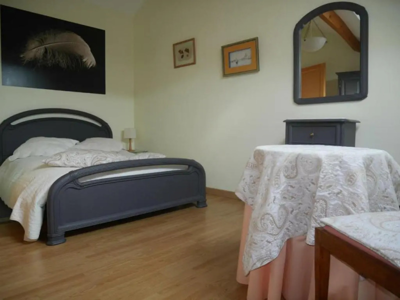 Gîte Saint-Romain-en-Jarez, 4 pièces, 6 personnes - FR-1-496-34