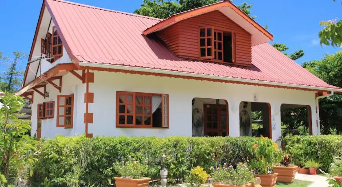 Veronic Self-Catering Guest House