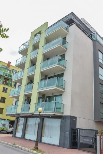 Botabara Del Mar Apartments