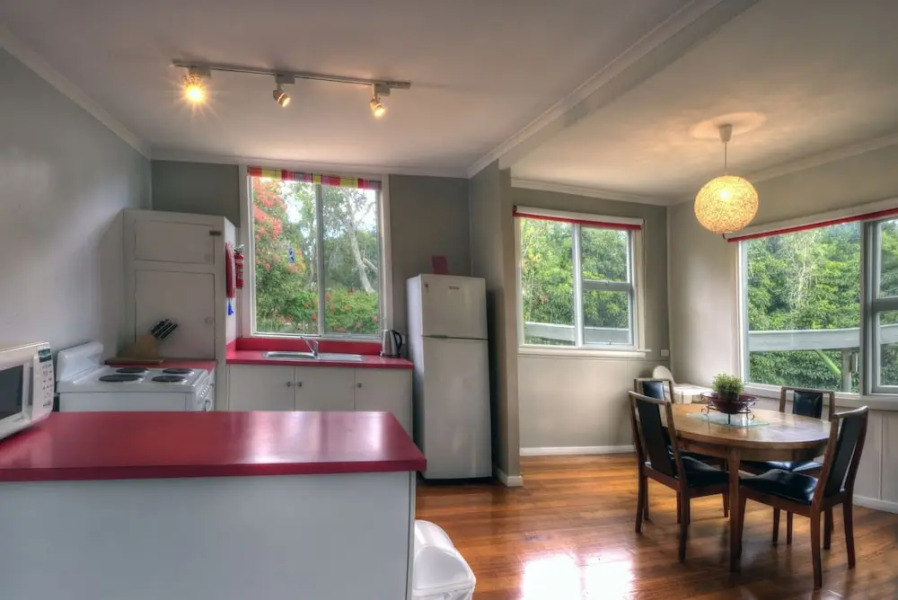 Cove Beach Apartment 1