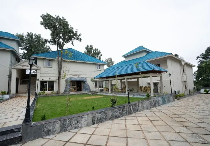 MSB Silver Spring Resort