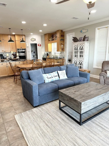 Dolphin Watch 3 Bedroom Townhouse by RedAwning