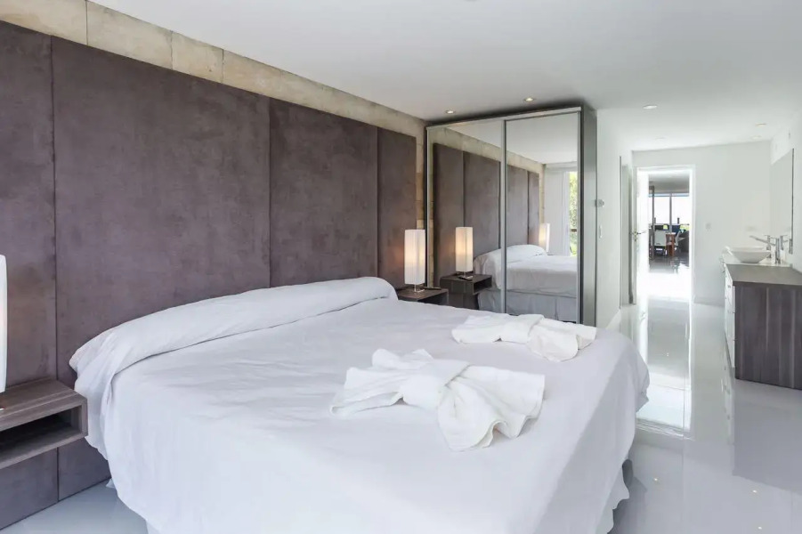 Linda Bay Beach & Resort