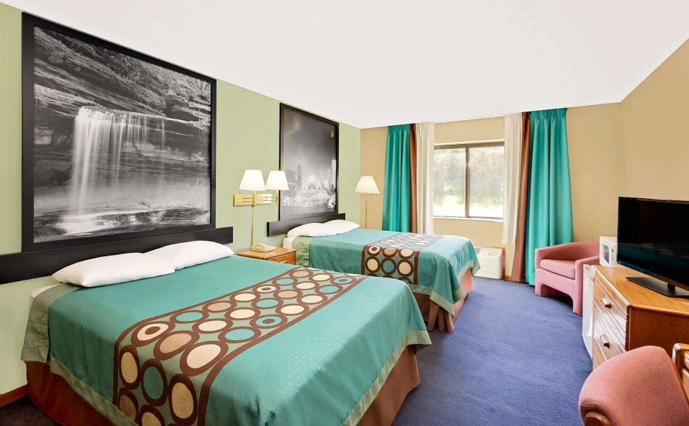 Super 8 by Wyndham Macomb