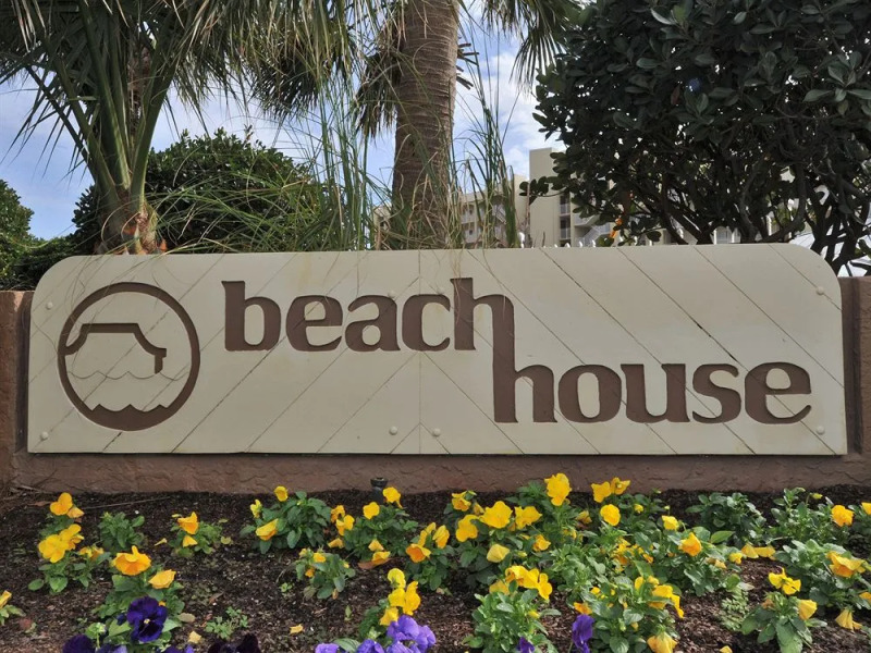 Beach House Condominiums