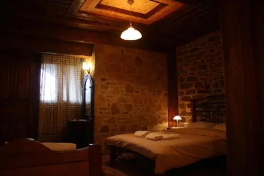 Guesthouse To Spiti Τou Gakou