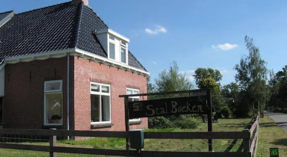 Paardenboerderij Stal Boeken