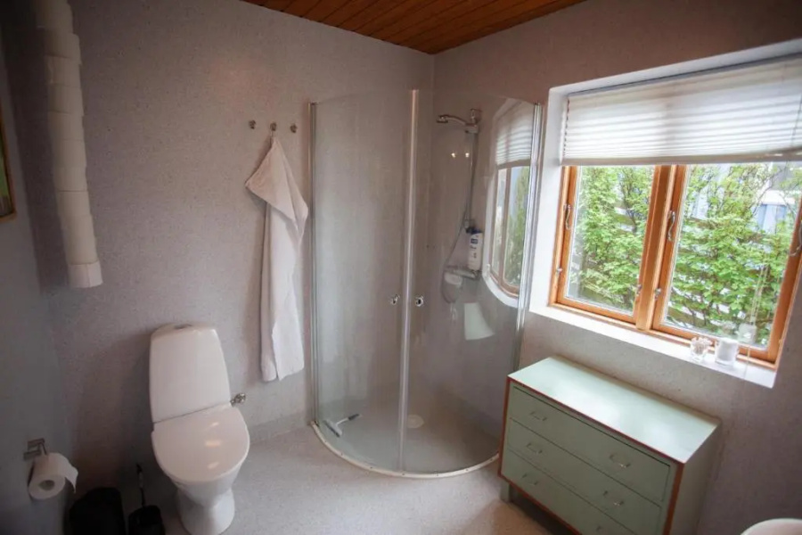 3 Storey 5 Bedroom, 3 Bathroom House in the Center of Tórshavn