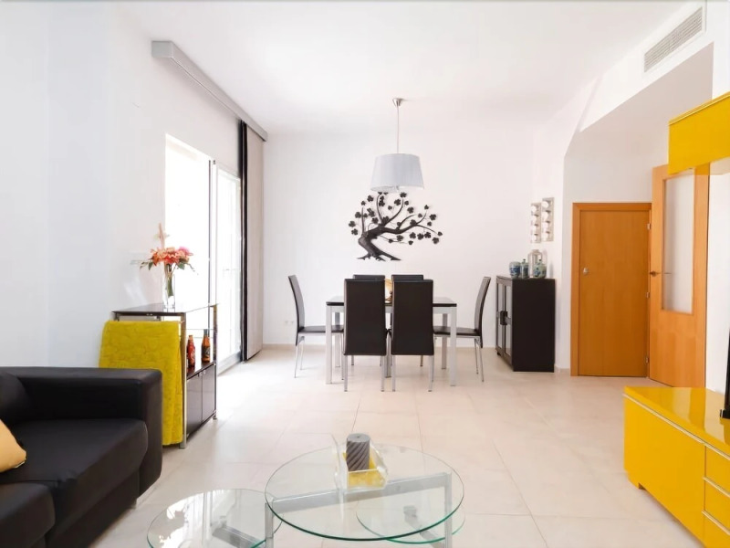 Las Biznagas, casa con barbacoa y piscina comunitaria