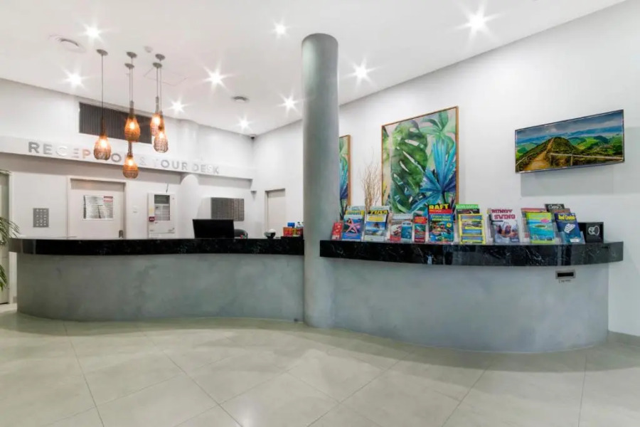 Cairns Sunshine Tower Hotel