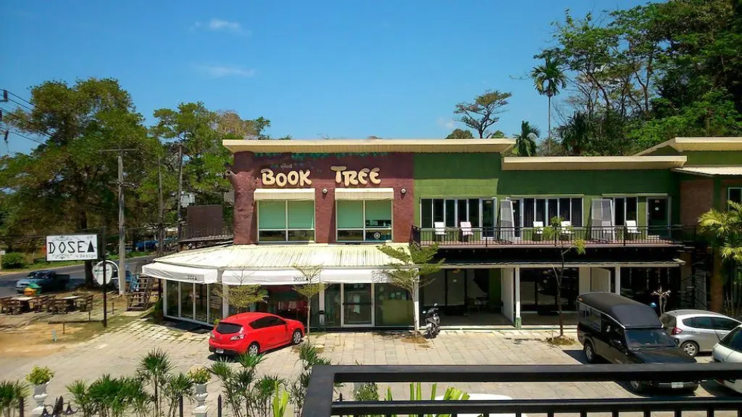 Khaolak Youth Club