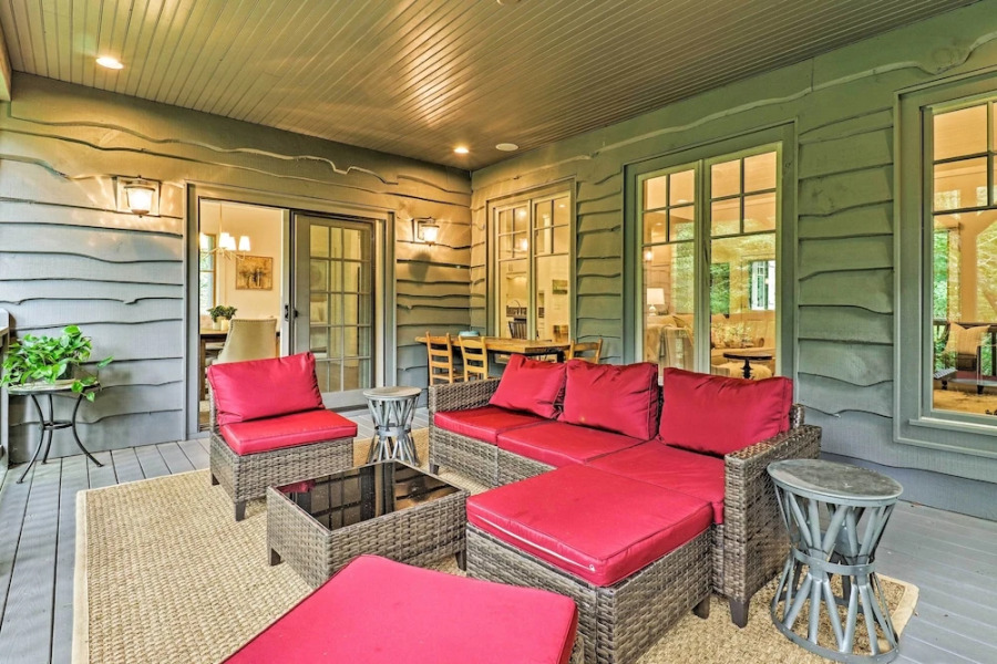 Cashiers Mountain Hideaway, Walk to Lake Glenville