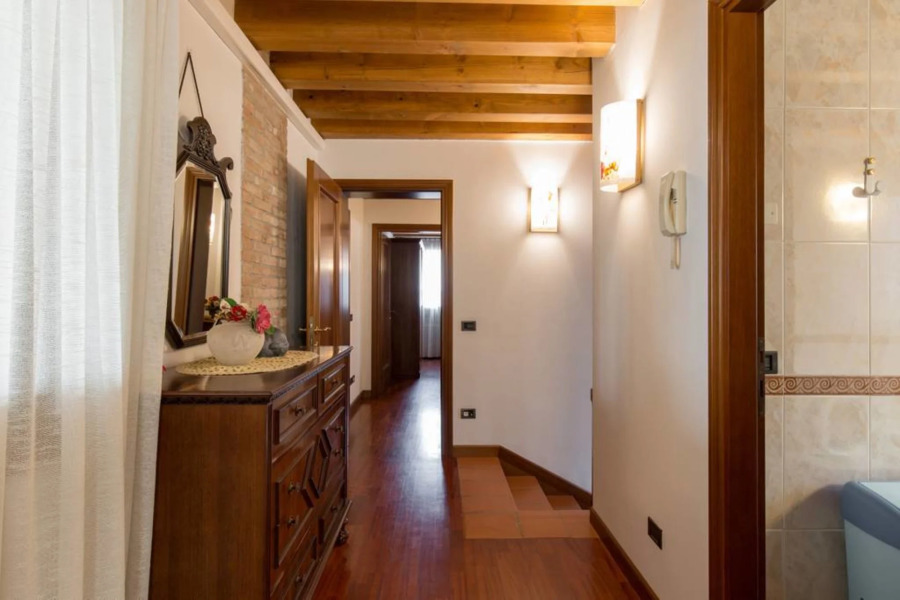 The Mulberries Three Bedroom and two Bathroom Apartment