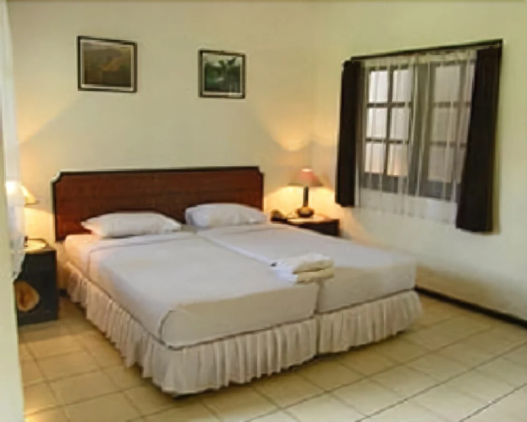 Medewi Beach Cottages