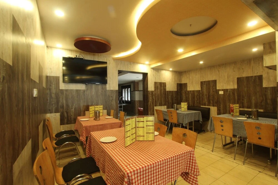 OYO 3271 Hotel Jaysanthi