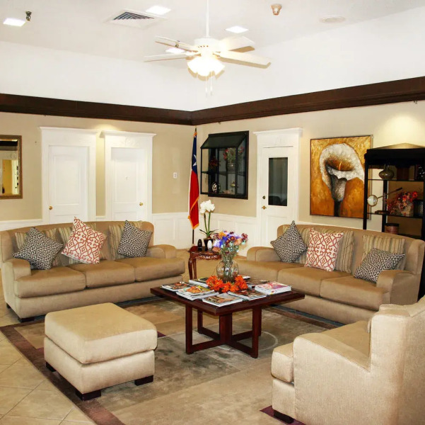 Columbia Lakes Country Club & Resort Hotel