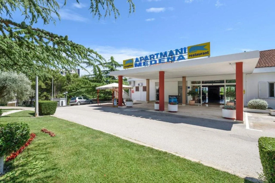 Apartments Medena