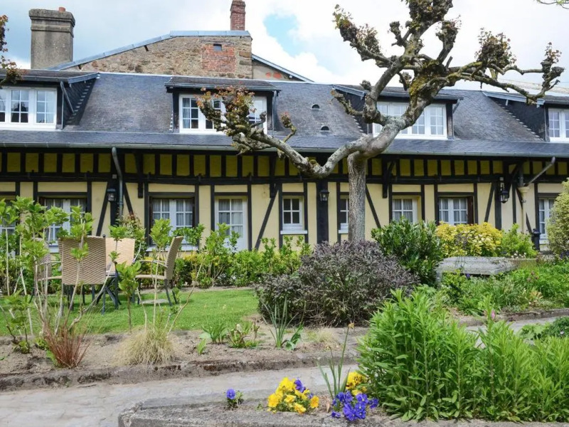 Logis Hôtel de la Croix d'Or