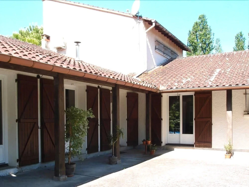 Les Berges de L'estournel