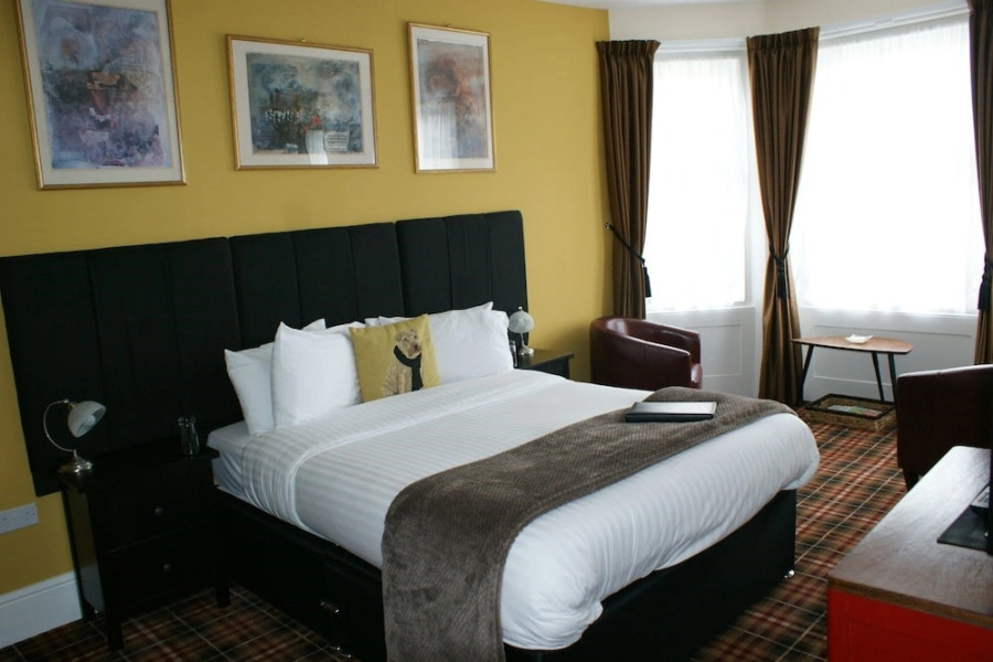 10 to12 Folkestone Bed & Breakfast