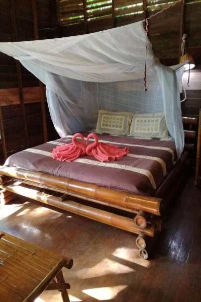 Bonhomie Beach Cottages