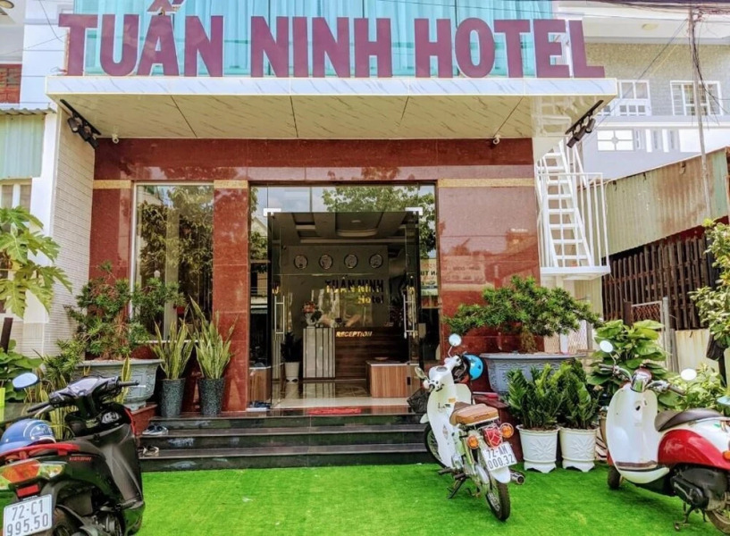 Tuan Ninh Hotel 1
