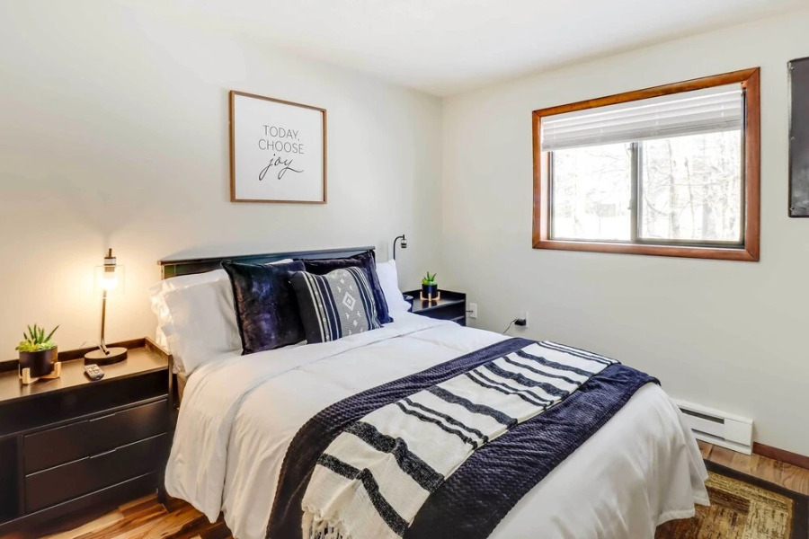 Tobyhanna Vacation Home w/ Community Pool Access