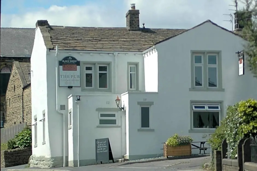 1885 The Restaurant, Pub and Guest Rooms