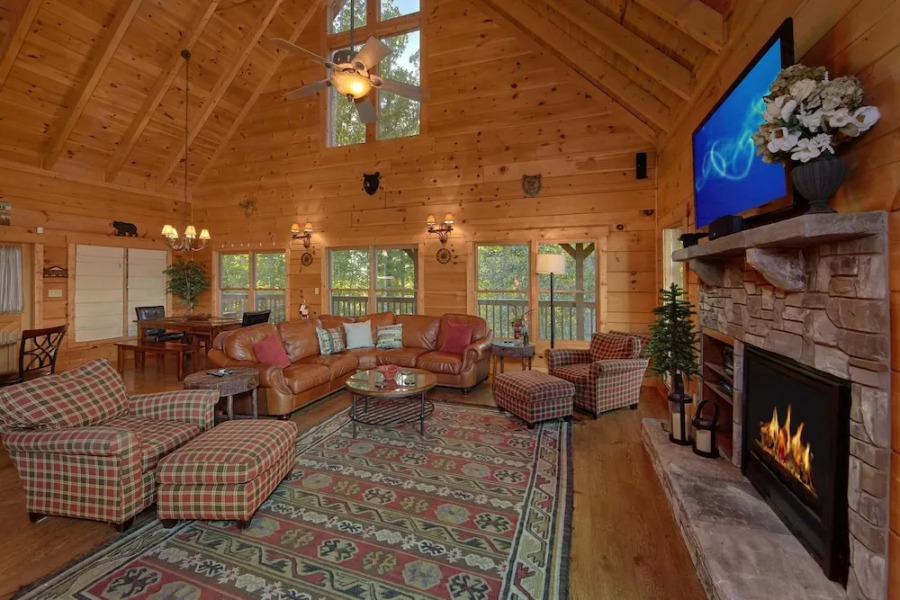 Time Stands Still Apartment 3