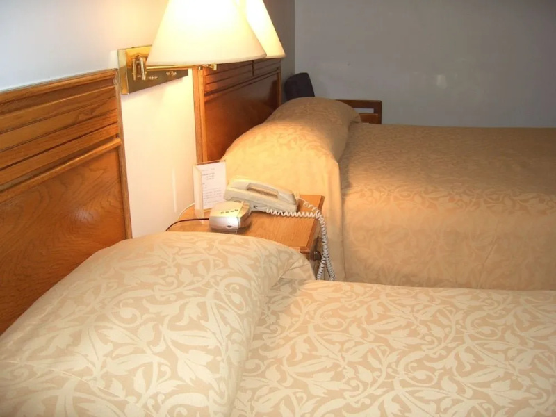 Ridgeview Motor Inn