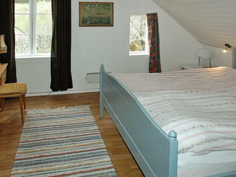 8 Person Holiday Home in Stadlandet