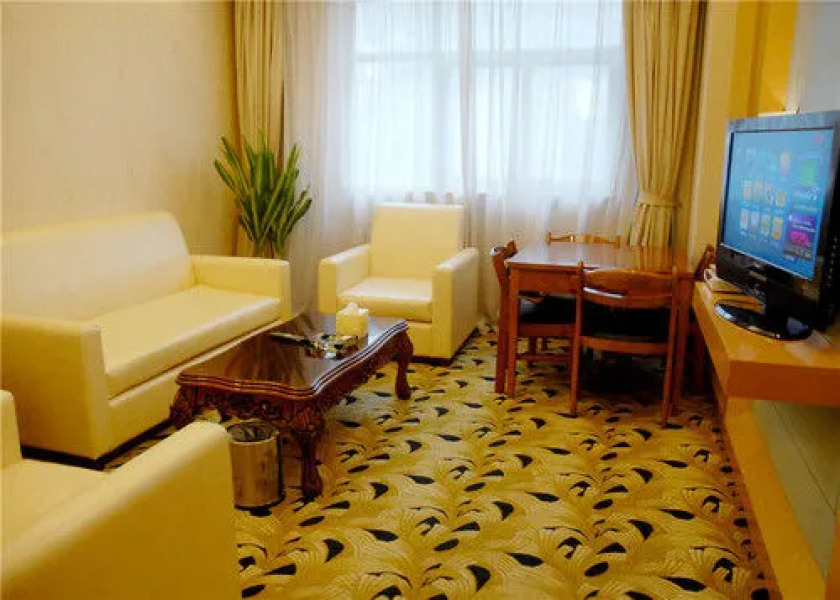 Sunny Hotel - Xinyang