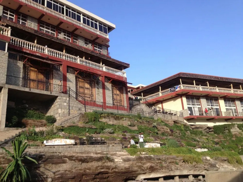 Asham Africa Hotel and Resort