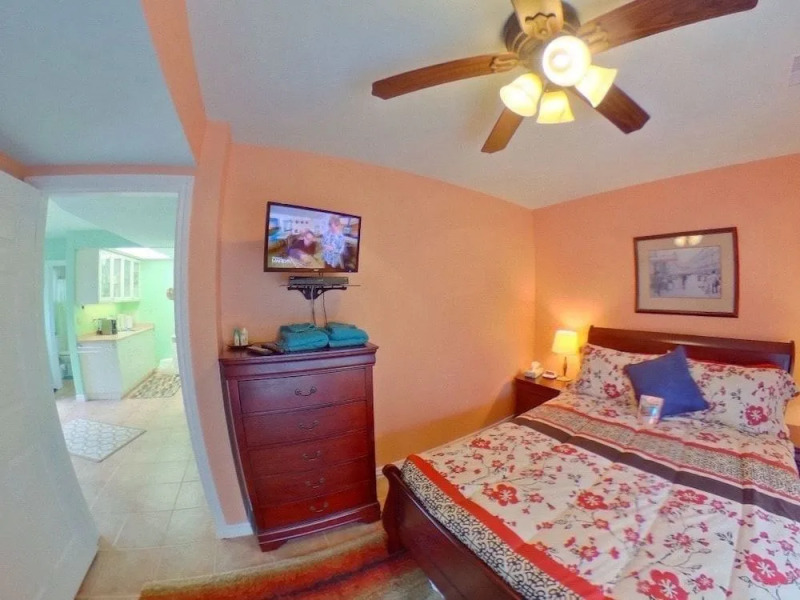 Forest Creek Bed & Breakfast and Retreat