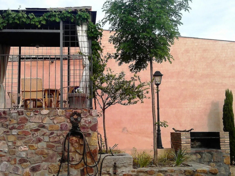 House With 4 Bedrooms in Navas de Estena, With Wonderful Mountain View