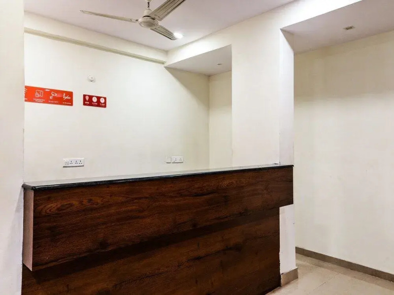 Blue Moon Inn By OYO Rooms