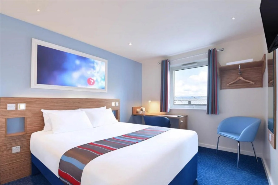 Travelodge Bromborough