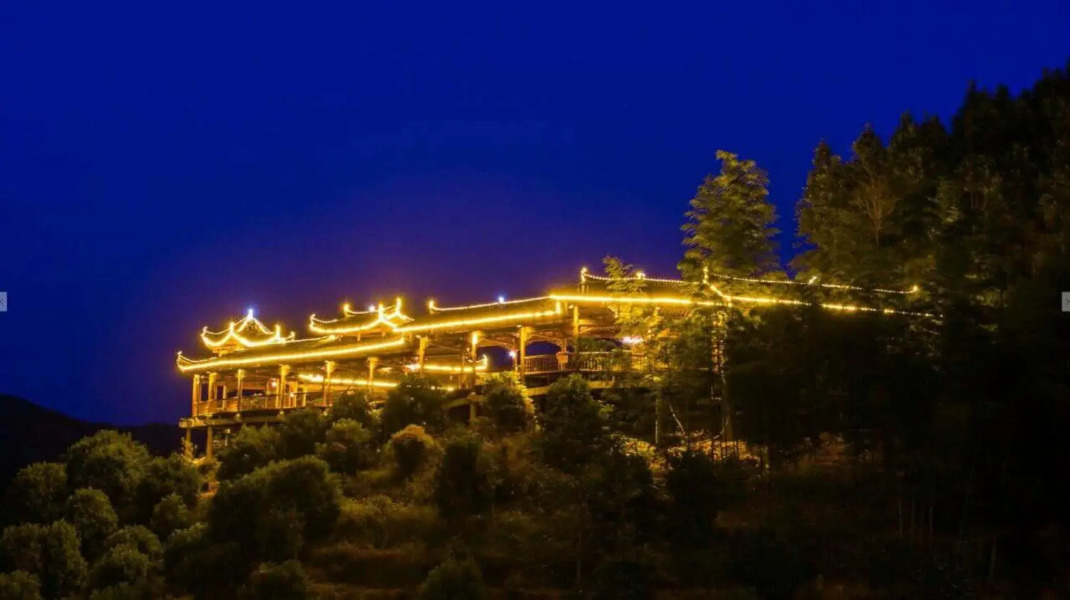 Fengxiang Yaozhai Hotel