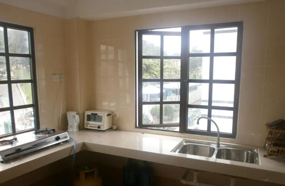 Jarzmin 2 Rooms Apartment