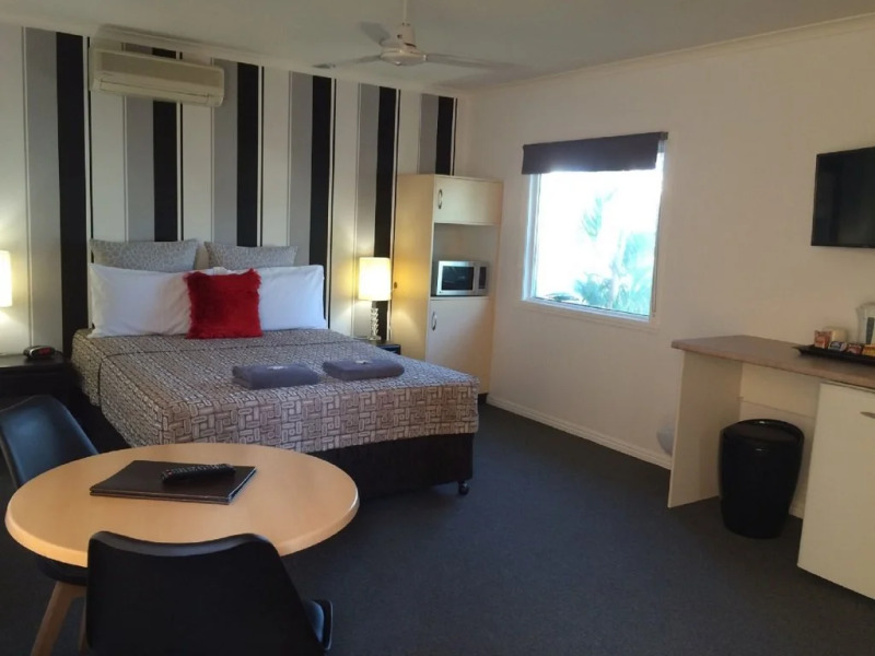 Gin Gin central motel