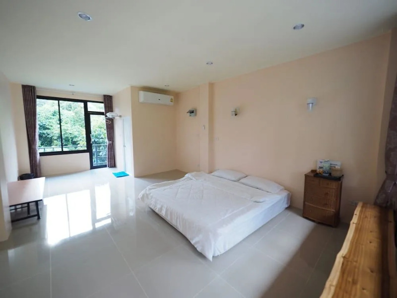 Wang Tey Homestay Khiri Wong
