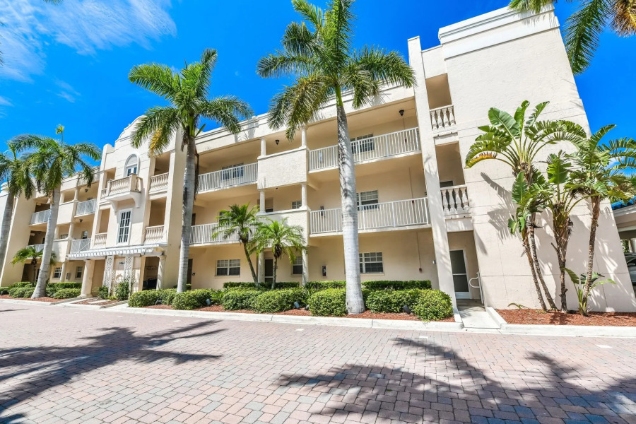 Palm Bay Club by Beachside Management