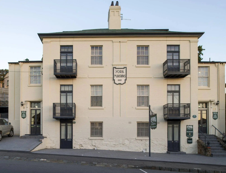 Apartments at York Mansions