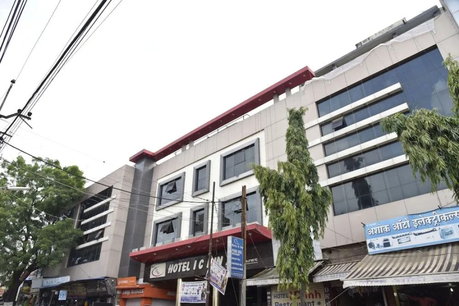 Oyo 49896 Hotel Ic Inn