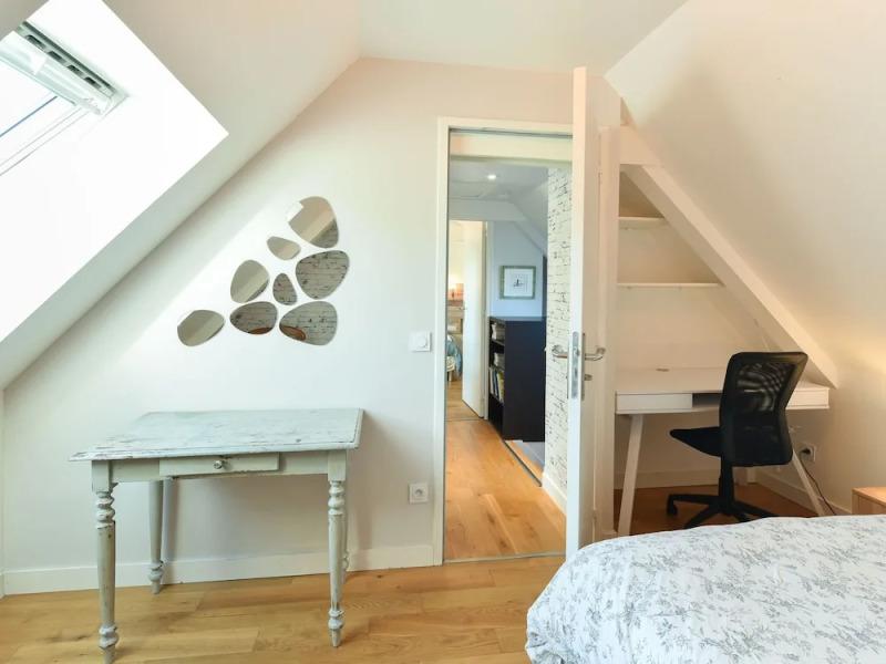 Luxury Holiday Home in Bannalec With Swimming Pool