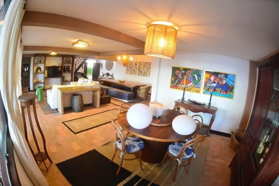 Casa de luxo na beira mar Porto Mirim