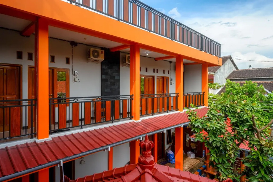 RedDoorz Syariah near Rumah Sakit Bhina Bhakti Husada